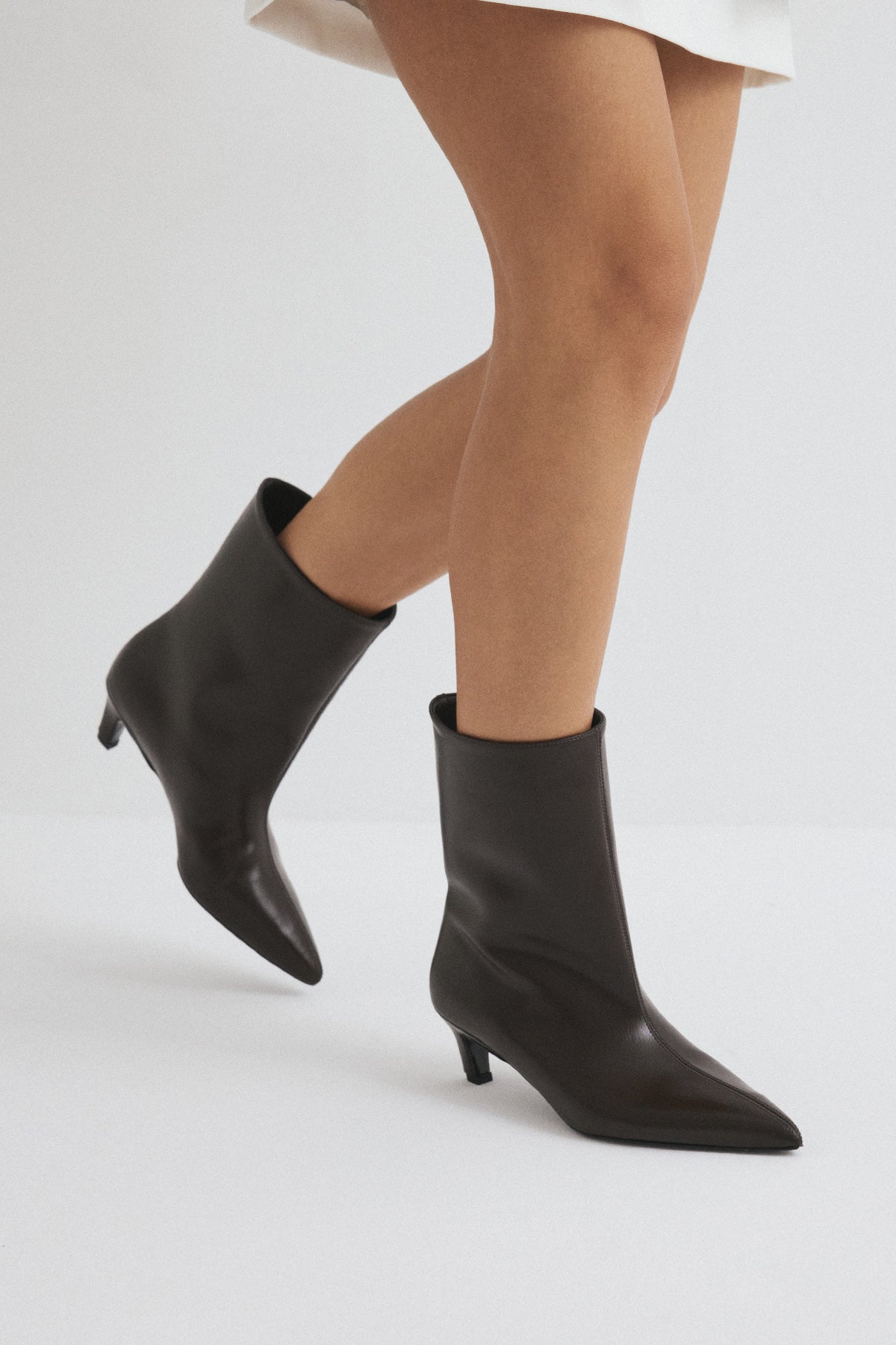 Women's Aria Leather Ankle Boots Dark Brown