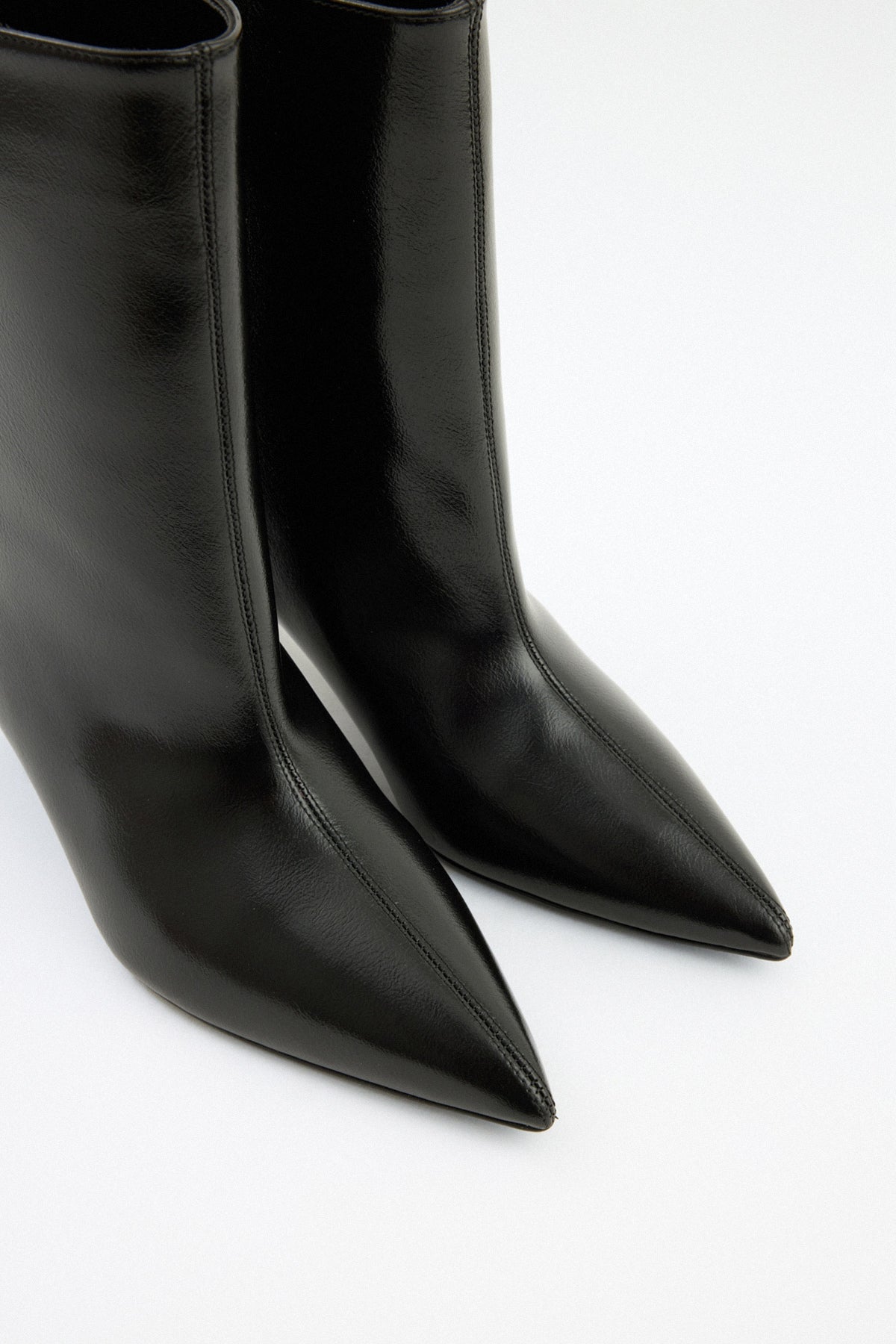 Women's Aria Leather Ankle Boots Pointed Toe Black